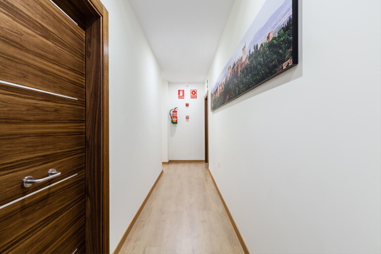Hostal Arriola Granada Exteriör bild