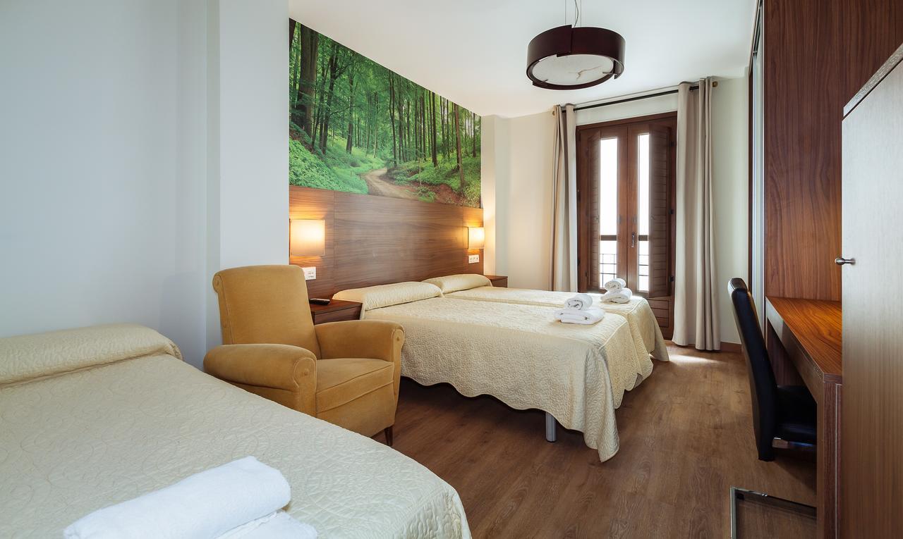 Hostal Arriola Granada Exteriör bild